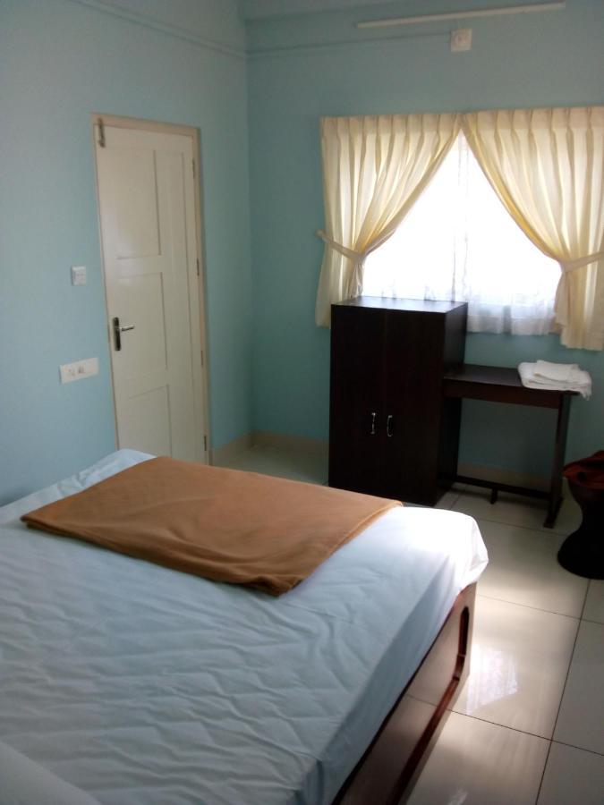 Zamaraya Bed & Breakfast Angamali Exteriér fotografie