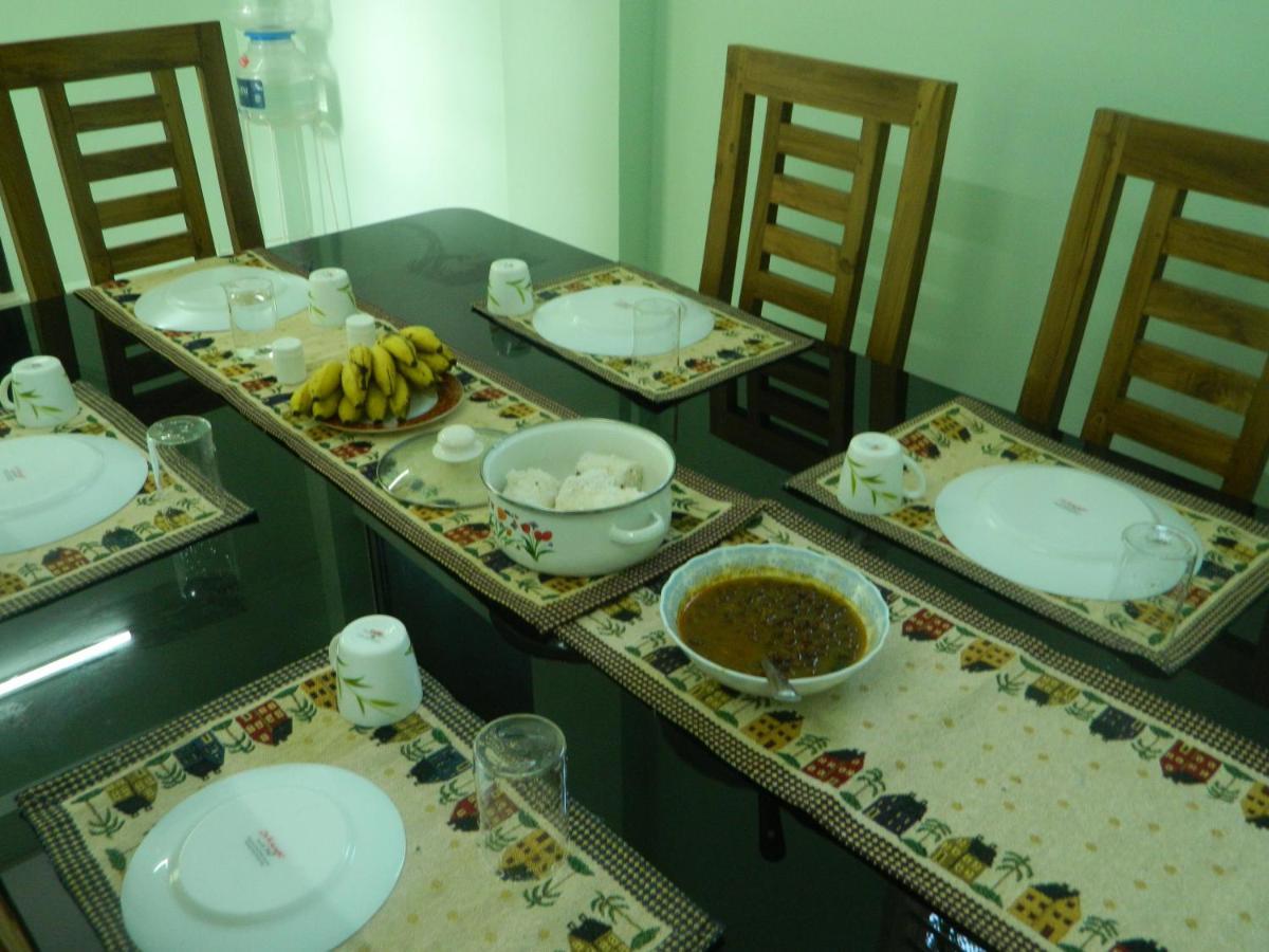 Zamaraya Bed & Breakfast Angamali Exteriér fotografie